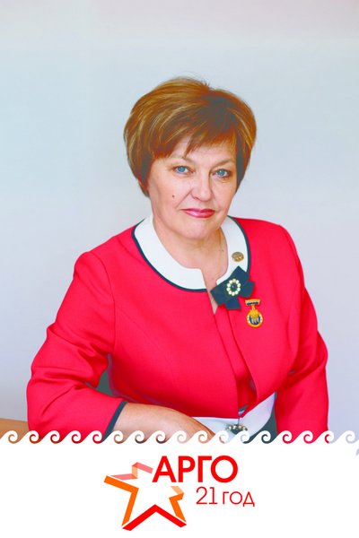 Наумова.jpg